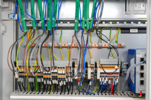 Intérieur d'un tableau électrique